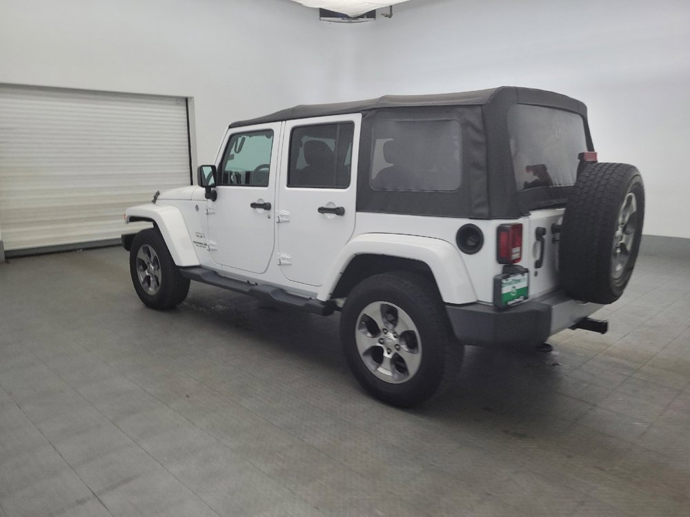 Used 2017 Jeep Wrangler Unlimited Sahara image 3