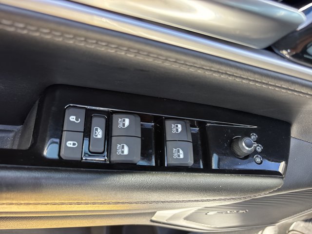 Used 2024 Jeep Wagoneer Series II w/ Flexible Seating Group AWD/4WD image 22
