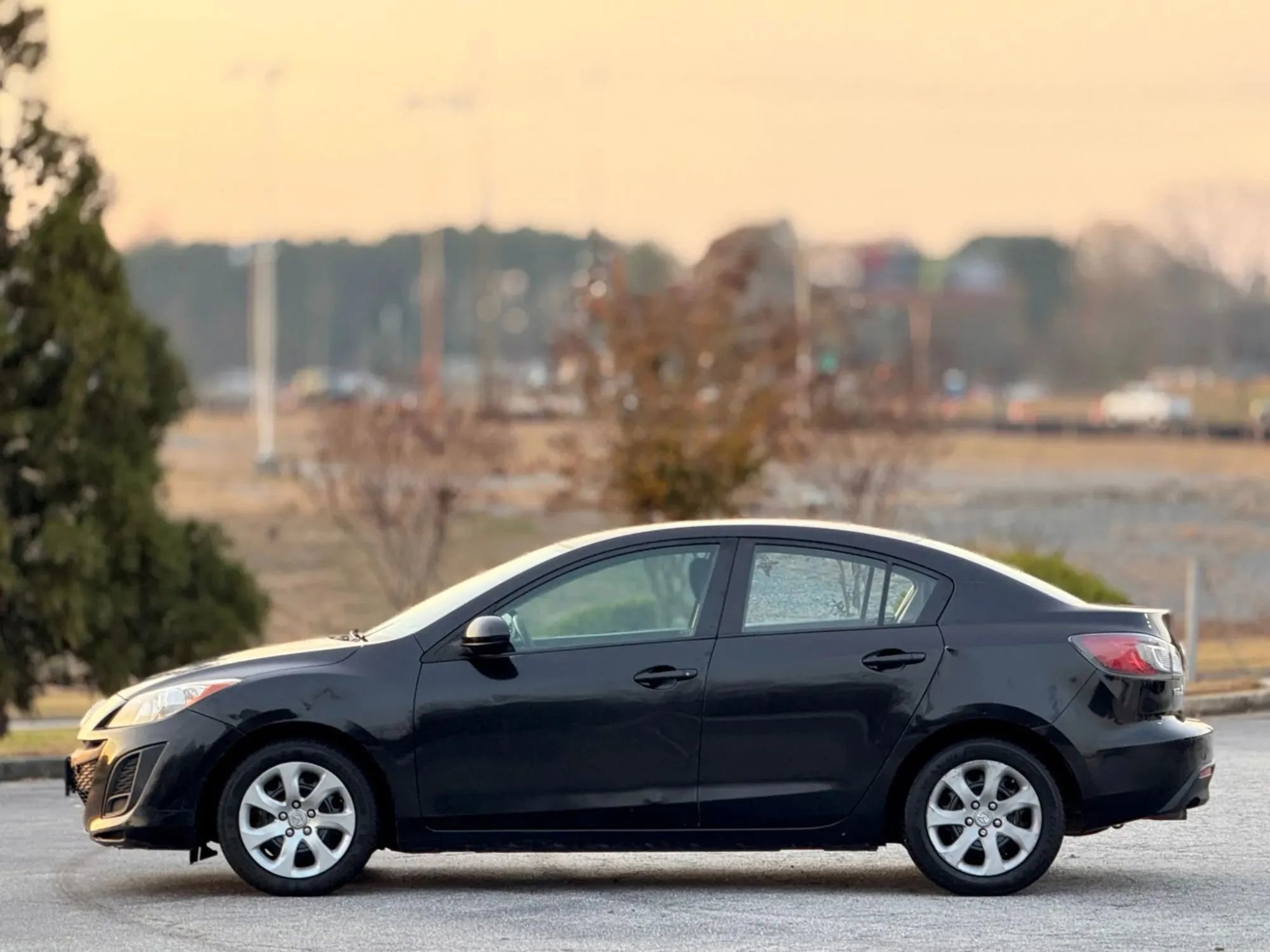 Used 2010 MAZDA MAZDA3 i Sport image 8