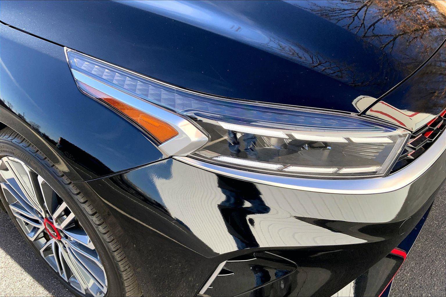 Used 2024 Kia Forte GT w/ GT2 Package image 26