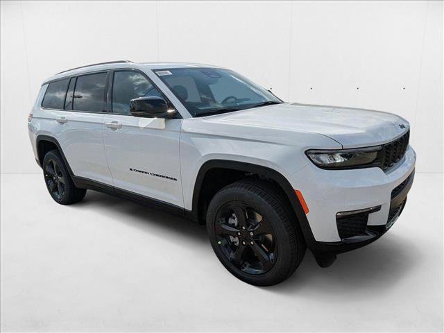 New 2025 Jeep Grand Cherokee L Limited w/ Black Appearance Package image 7