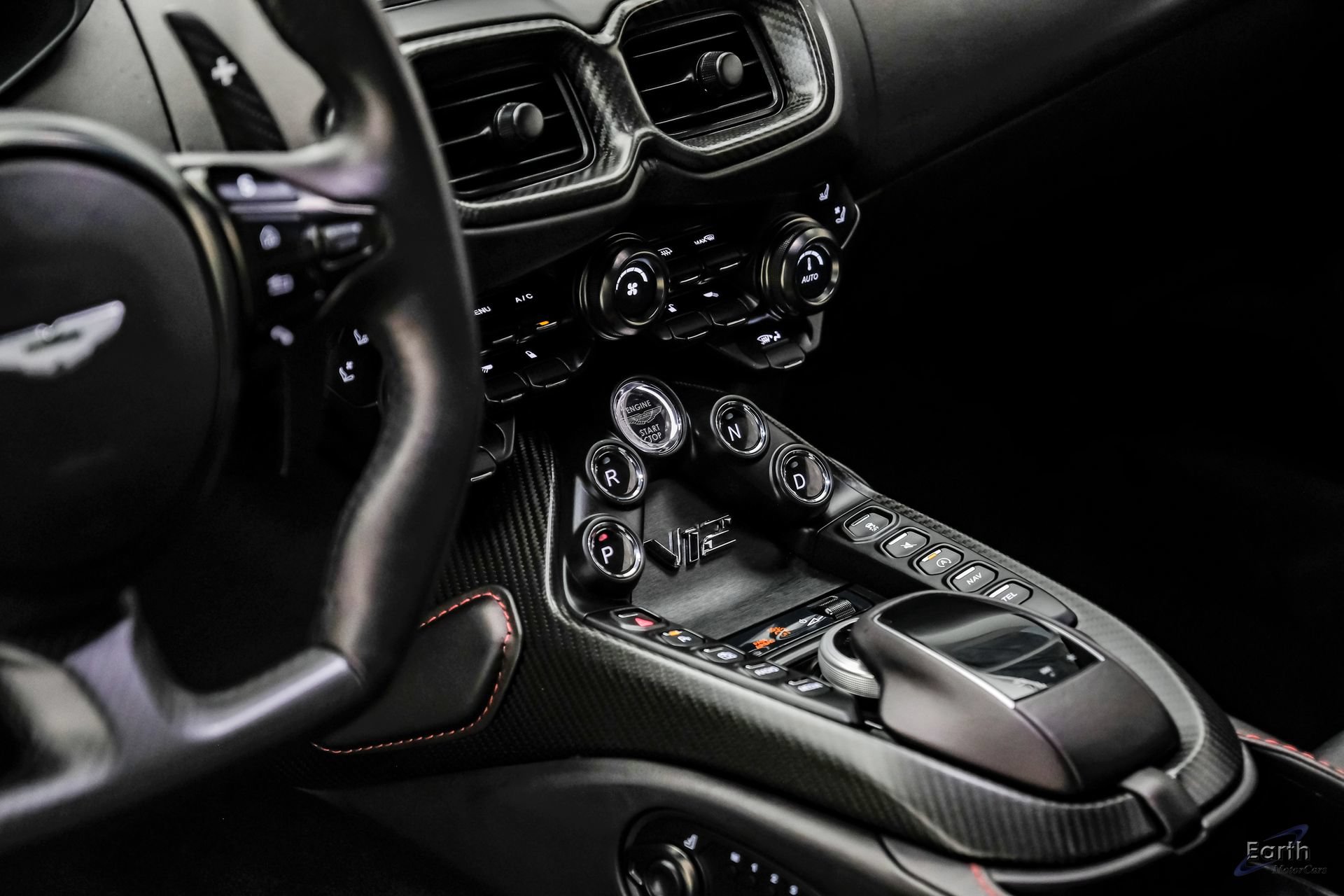 Used 2023 Aston Martin V12 Vantage RWD image 62