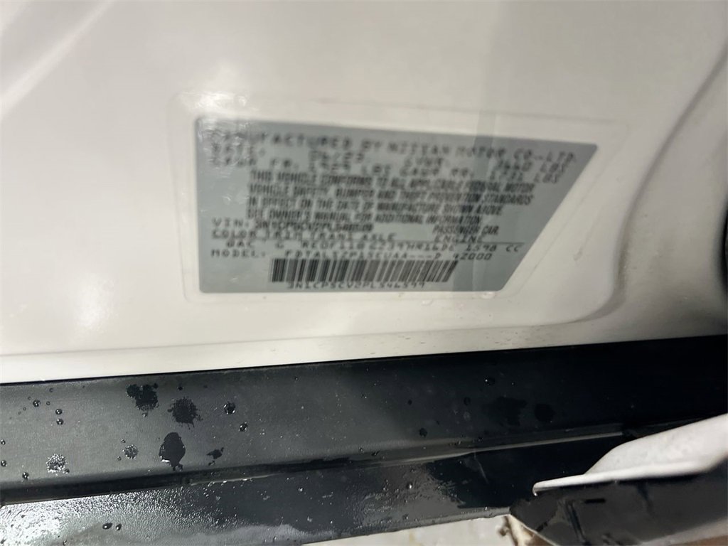 Used 2023 Nissan Kicks SV image 27