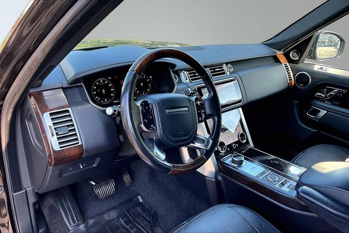 Used 2019 Land Rover Range Rover Supercharged AWD/4WD image 11