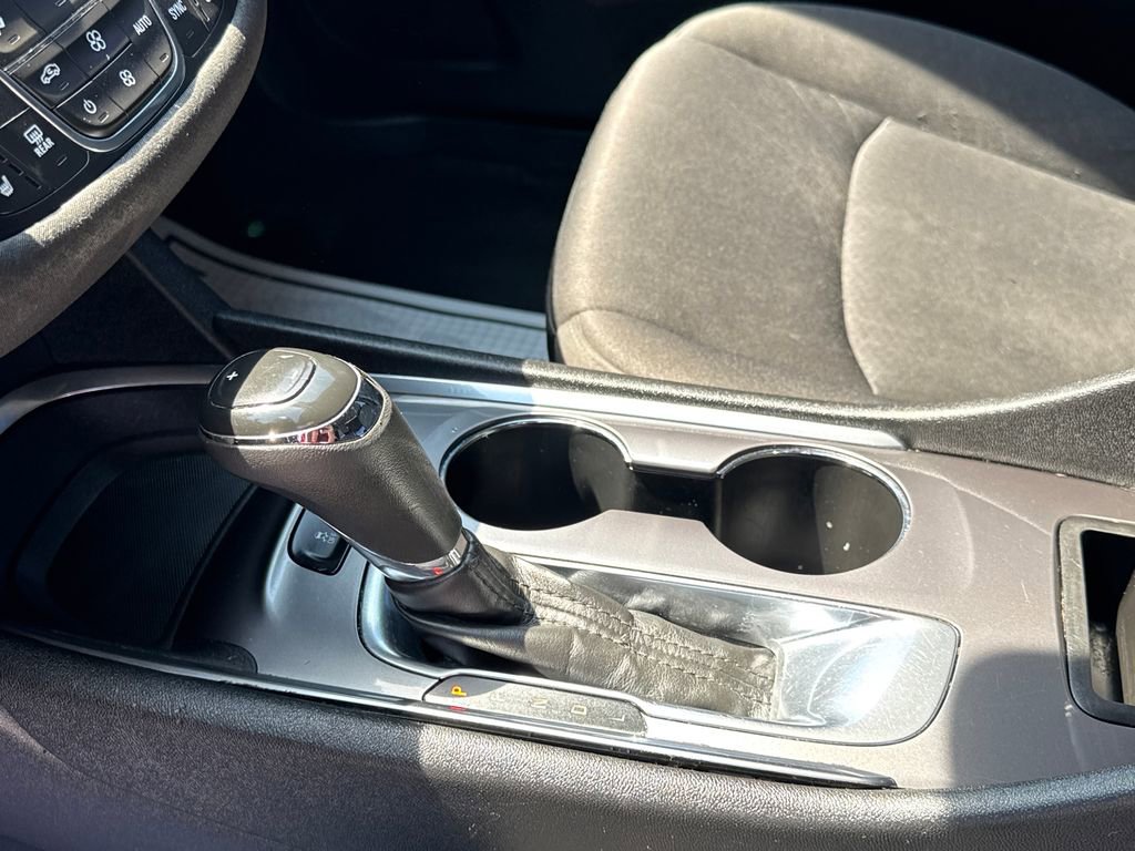 Used 2019 Chevrolet Malibu LT w/ Driver Confidence Package FWD image 24