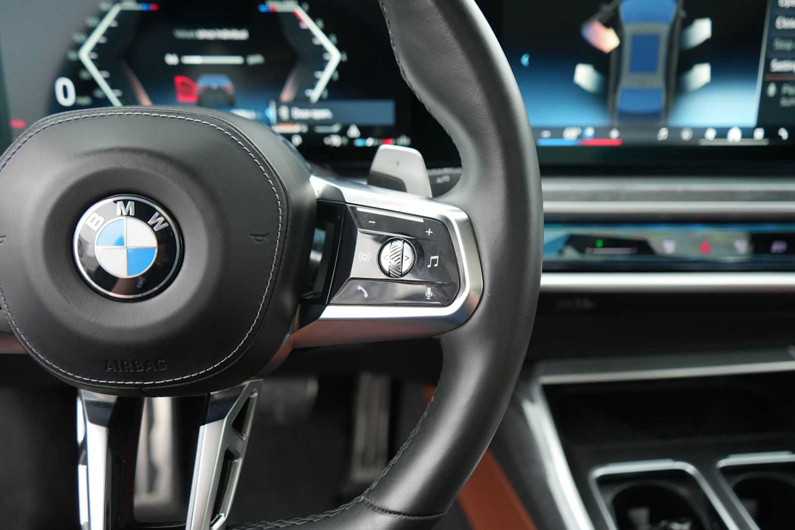 Used 2024 BMW 760i xDrive w/ Executive Package AWD/4WD image 20