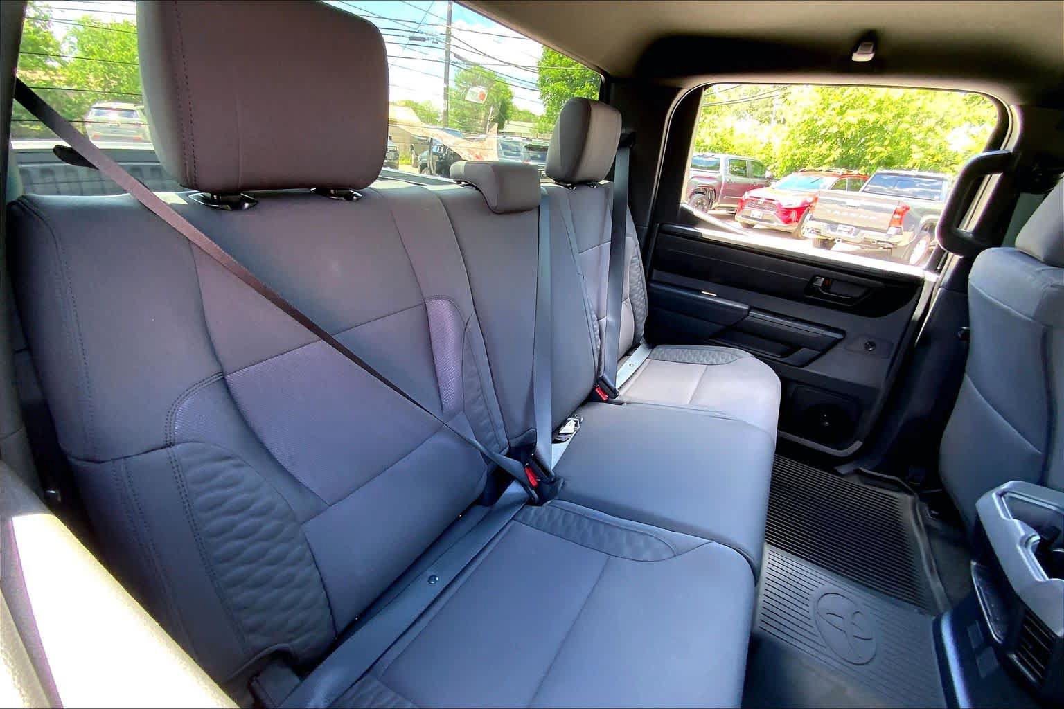 Used 2025 Toyota Tundra SR w/ SR Tow Package AWD/4WD image 18