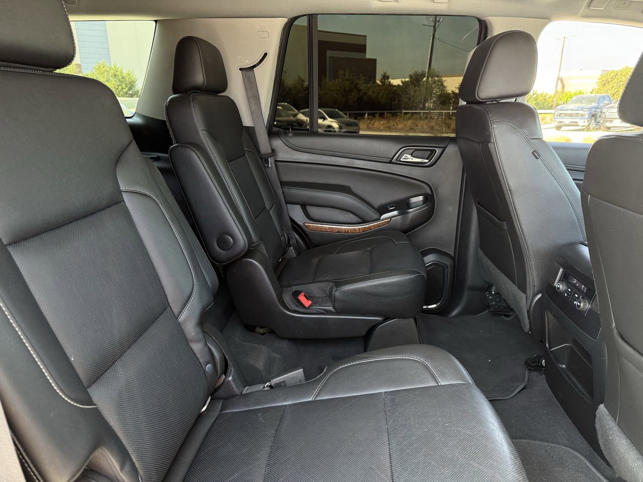 Used 2019 Chevrolet Tahoe Premier image 25