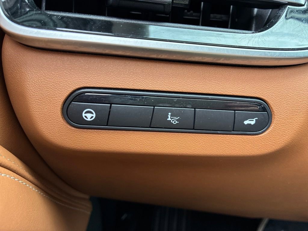 Used 2023 INFINITI QX60 Sensory w/ Vision Package AWD/4WD image 25