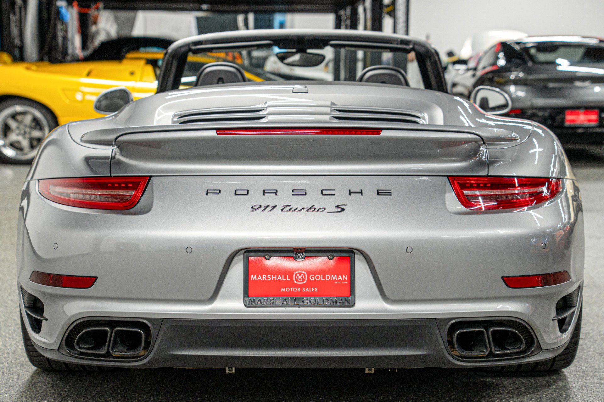 Used 2016 Porsche 911 Turbo S image 7