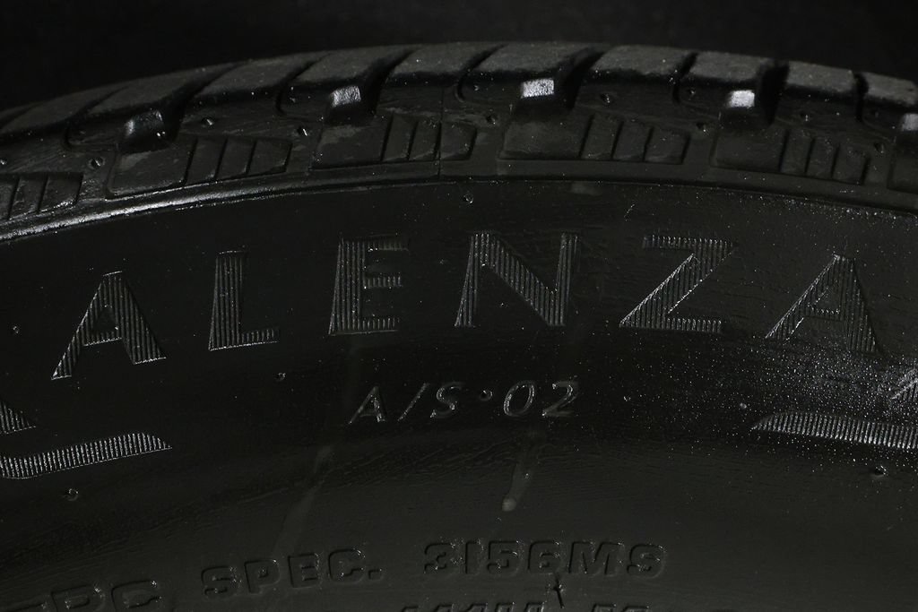 Used 2024 GMC Yukon Denali RWD image 47