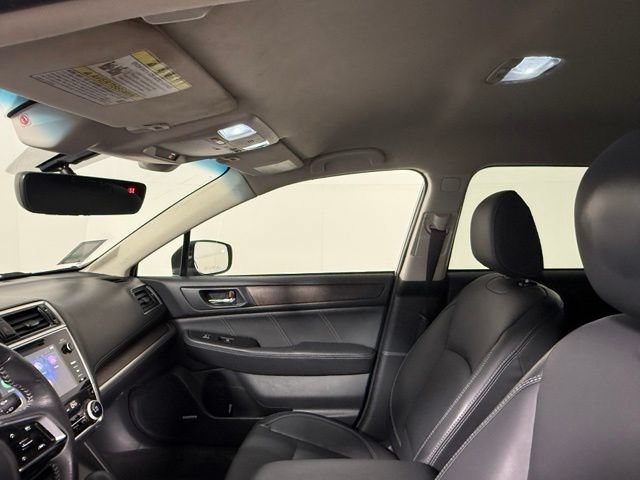 Used 2019 Subaru Outback 2.5i Limited AWD/4WD image 34