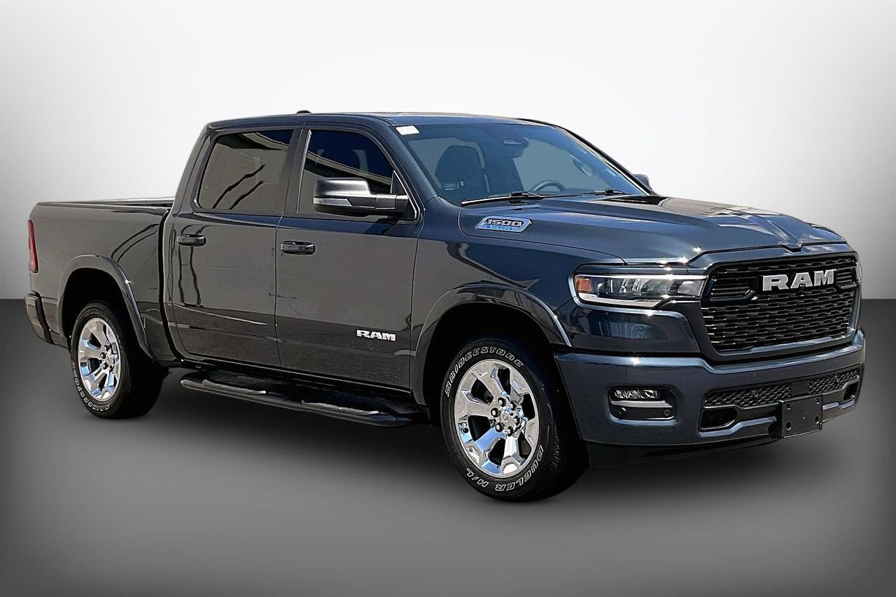 Used 2025 RAM 1500 Big Horn RWD image 1