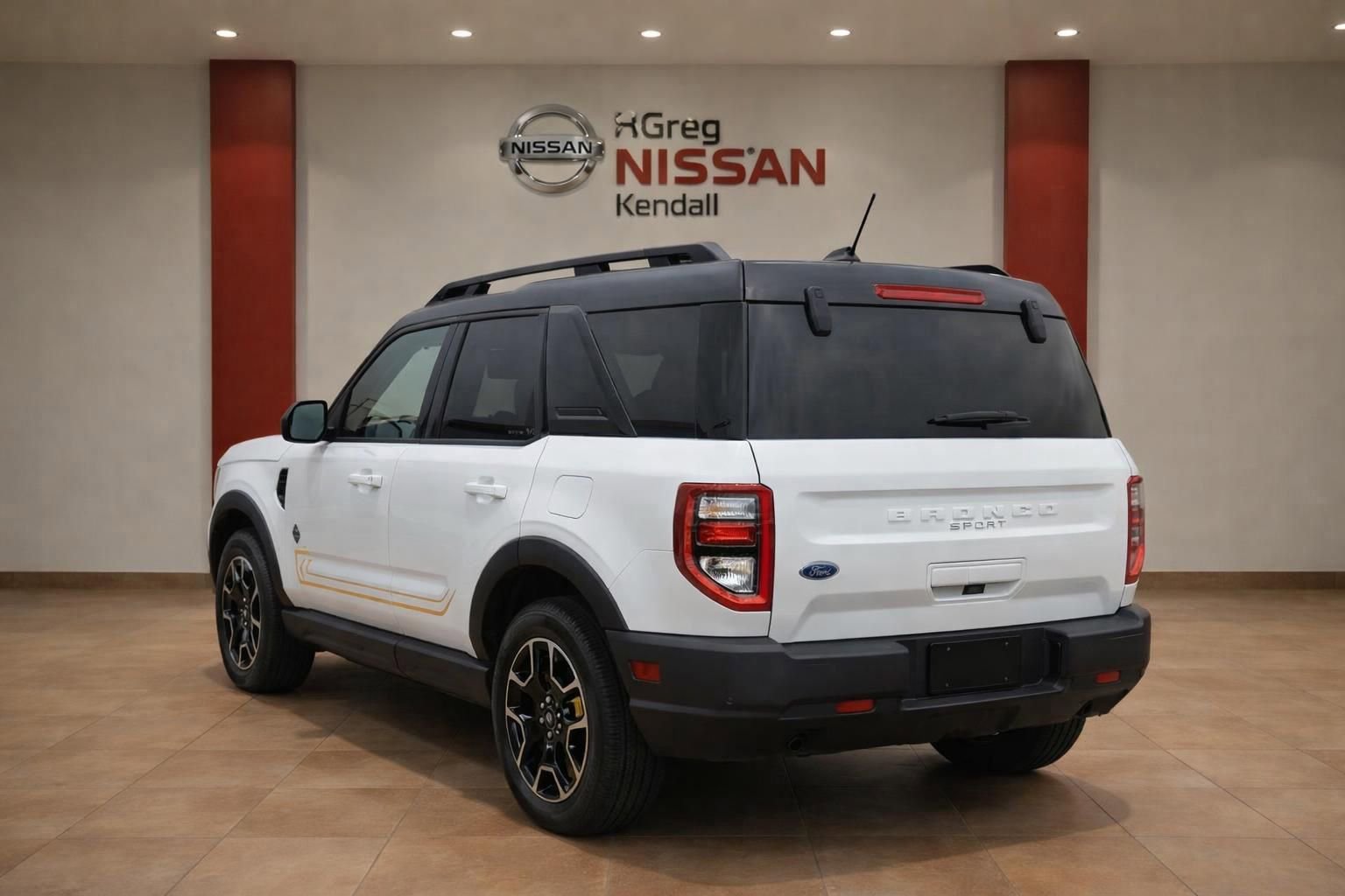 Used 2025 Ford Bronco Sport Outer Banks AWD/4WD image 4