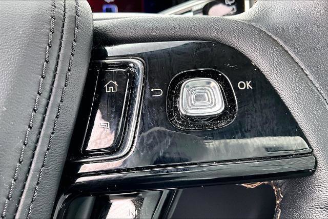 Used 2025 Lincoln Aviator Premiere Utility image 12