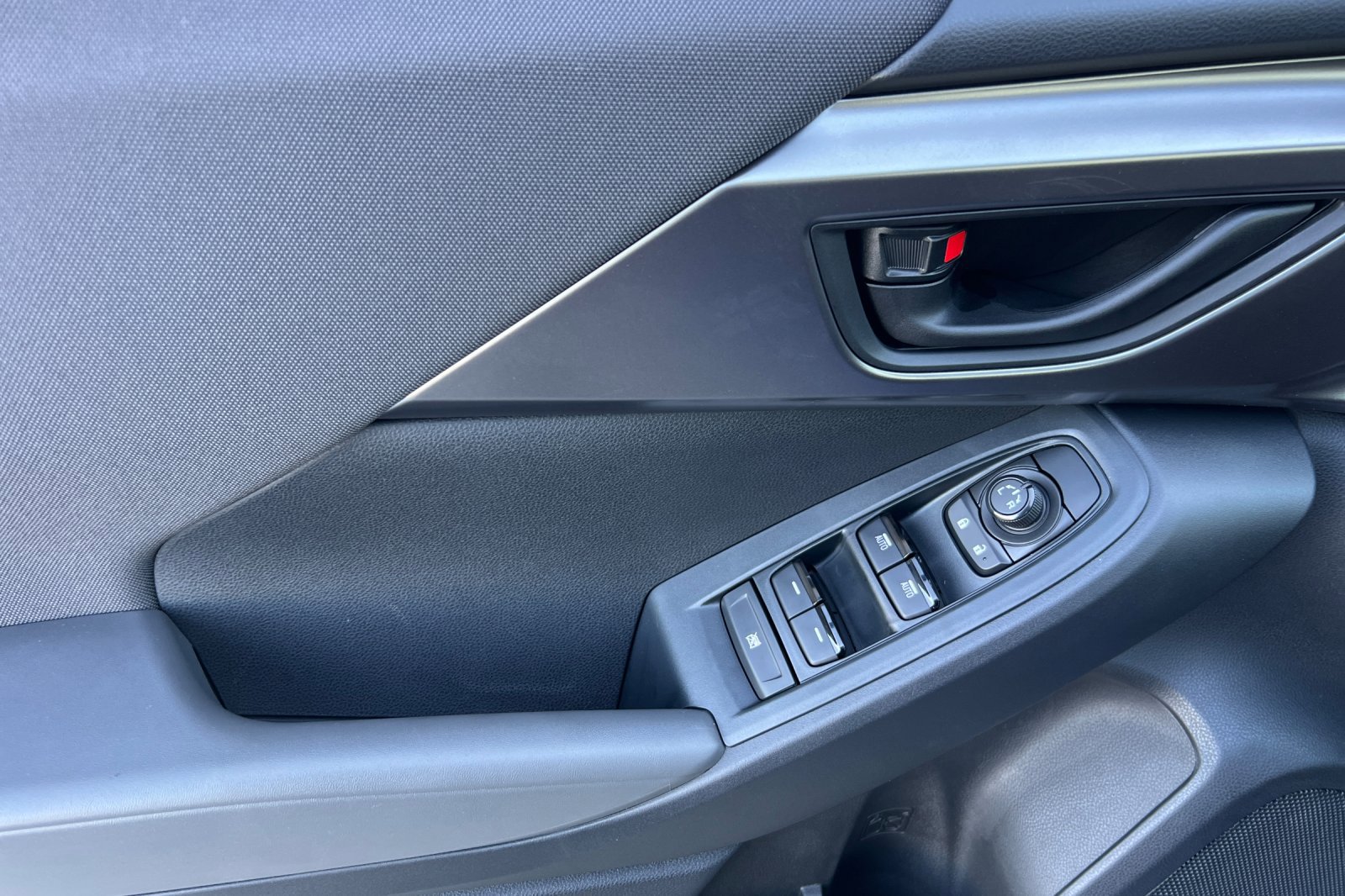 New 2025 Subaru Impreza 2.0i image 11