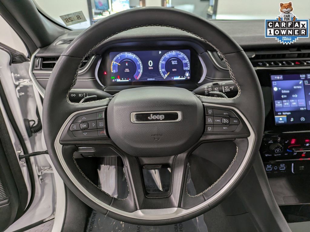 Used 2023 Jeep Grand Cherokee Altitude image 21