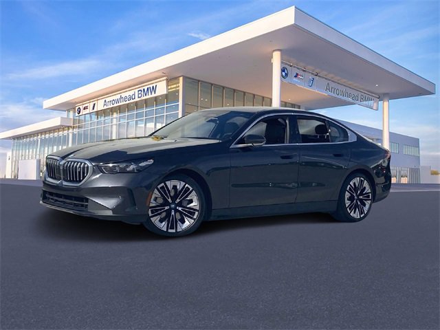 Certified 2025 BMW i5 xDrive40 w/ Premium Package image 34