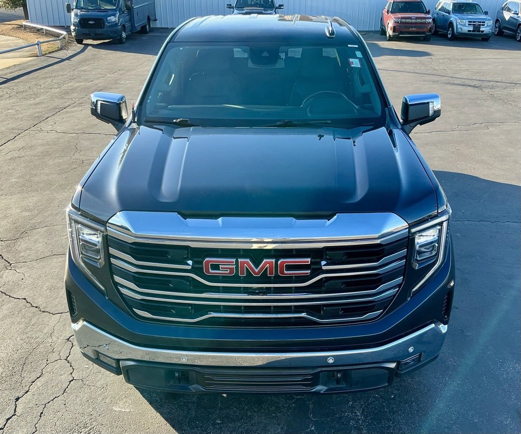 Used 2022 GMC Sierra 1500 SLT image 11