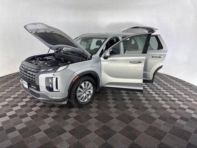 Used 2023 Hyundai Palisade SEL w/ Cargo Package AWD/4WD image 12