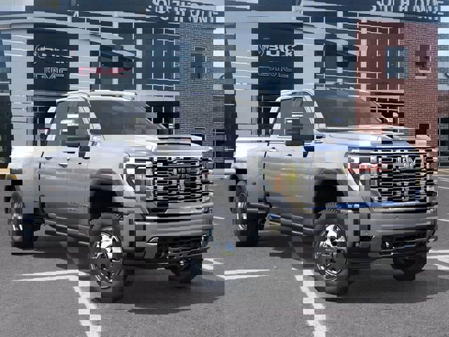 New 2026 GMC Sierra 3500 Denali w/ Denali Reserve Package image 7