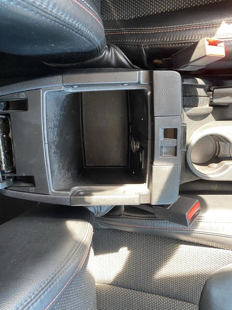 Used 2016 Jeep Wrangler Unlimited Sahara AWD/4WD image 24