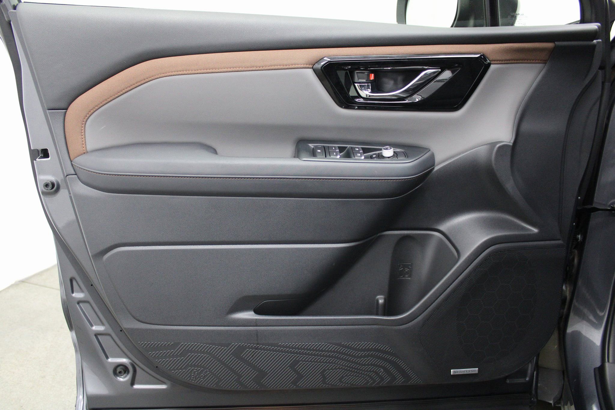 Used 2025 Subaru Forester Sport w/ Popular Package #1 image 11