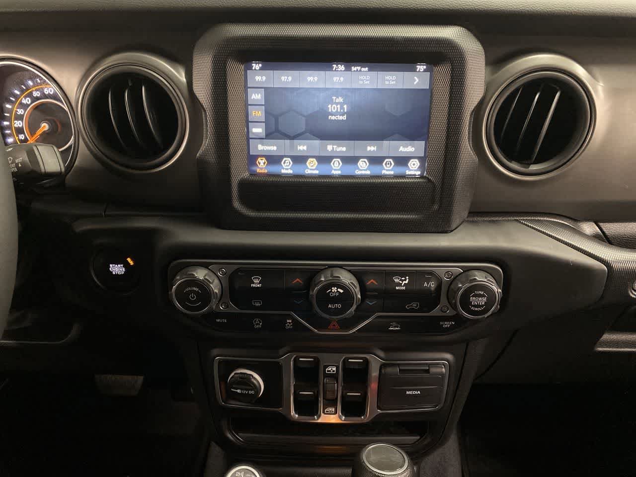 Used 2023 Jeep Wrangler Sport S AWD/4WD image 24