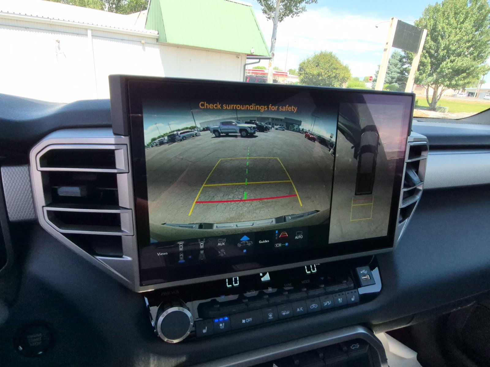 New 2026 Toyota Tundra Limited AWD/4WD image 25