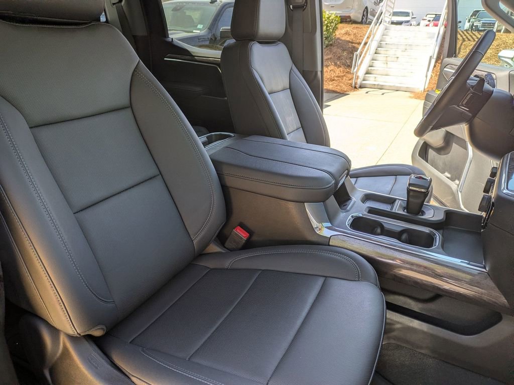 Used 2025 Chevrolet Silverado 1500 LTZ w/ LTZ Convenience Package II image 31