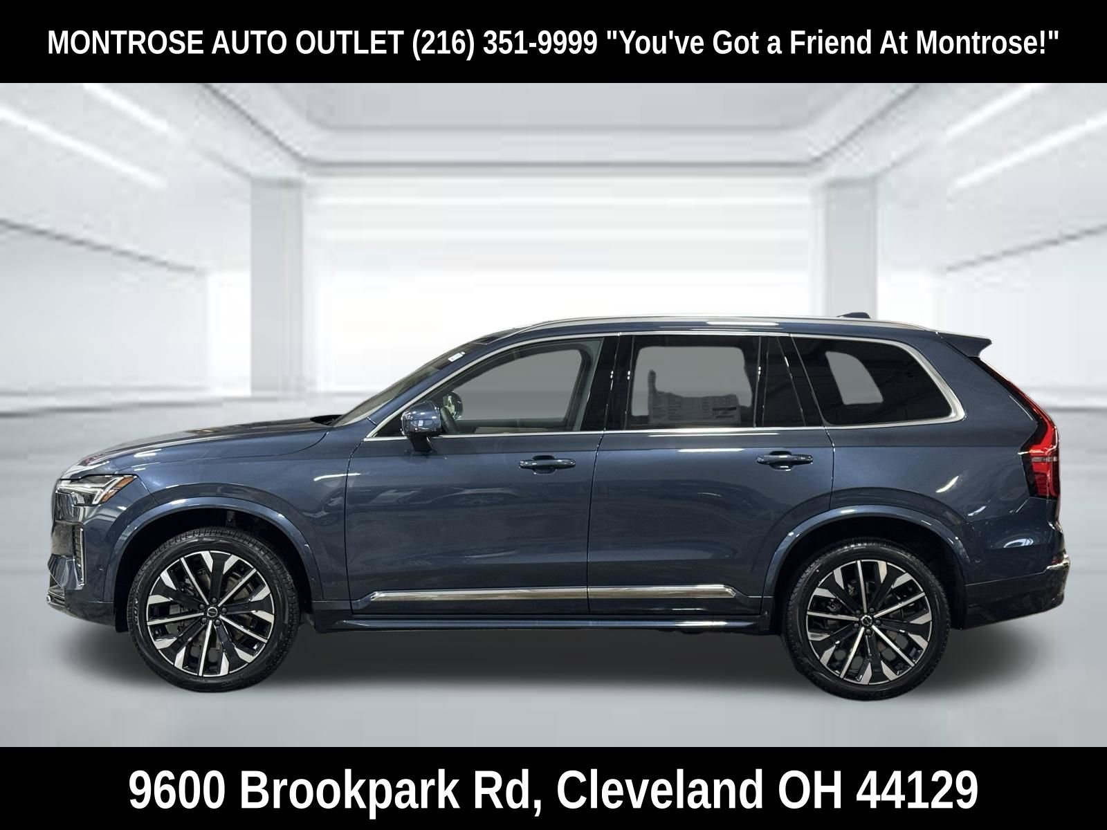 New 2026 Volvo XC90 B6 Plus w/ Protection Package Premier AWD/4WD image 2