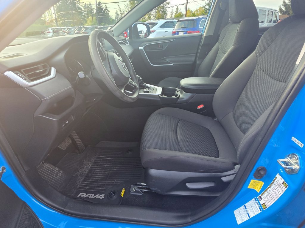 Used 2020 Toyota RAV4 LE w/ All Weather Liner Package AWD/4WD image 9