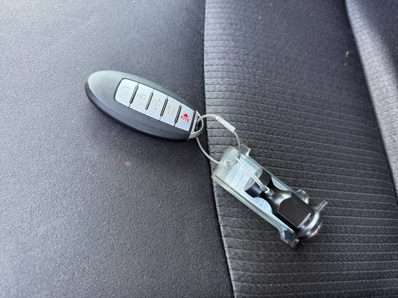 Used 2025 Nissan Altima 2.5 SV FWD image 19