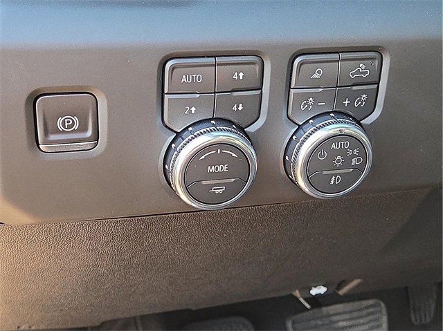 New 2026 GMC Sierra 2500 Denali w/ Denali Reserve Package image 15