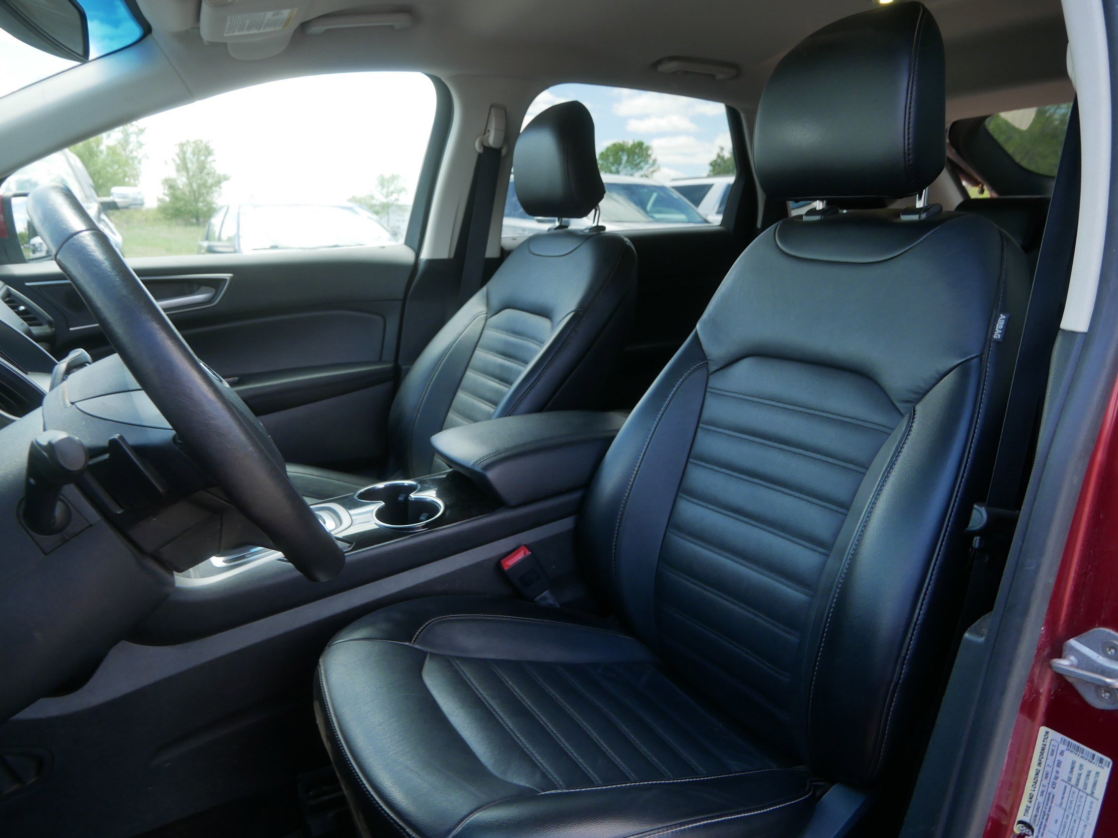 Used 2015 Ford Edge SEL w/ Equipment Group 201A AWD/4WD image 18