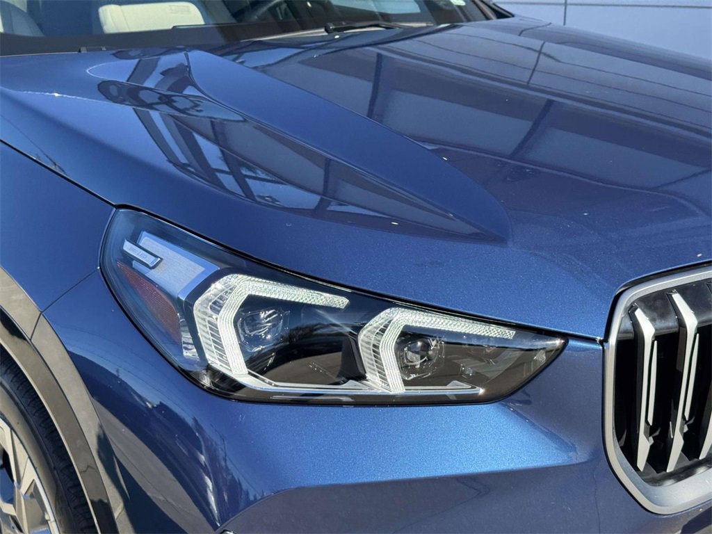 Certified 2025 BMW X1 xDrive28i w/ Convenience Package image 7