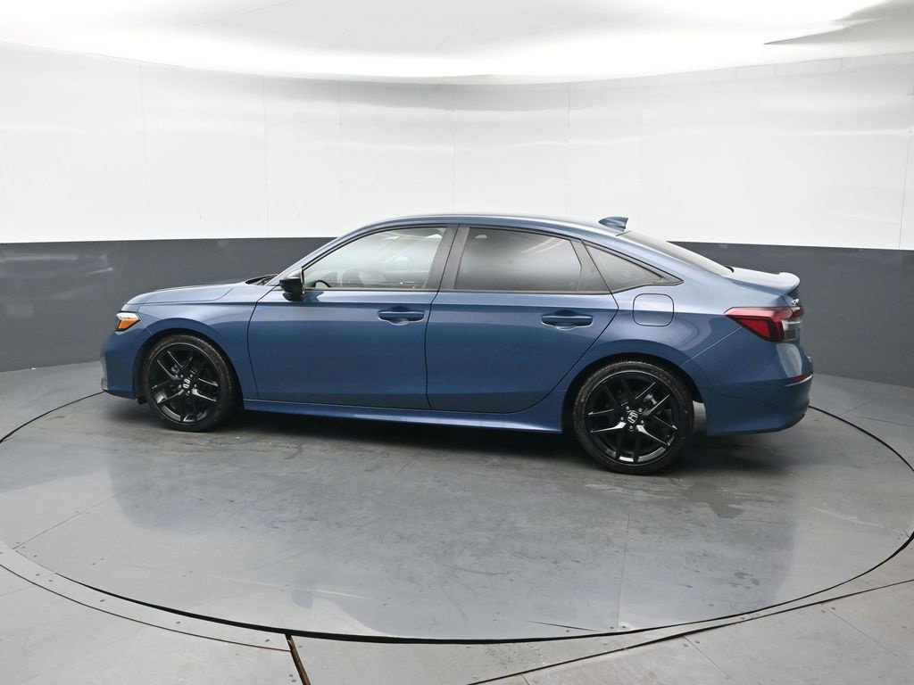 Certified 2025 Honda Civic Sport image 3