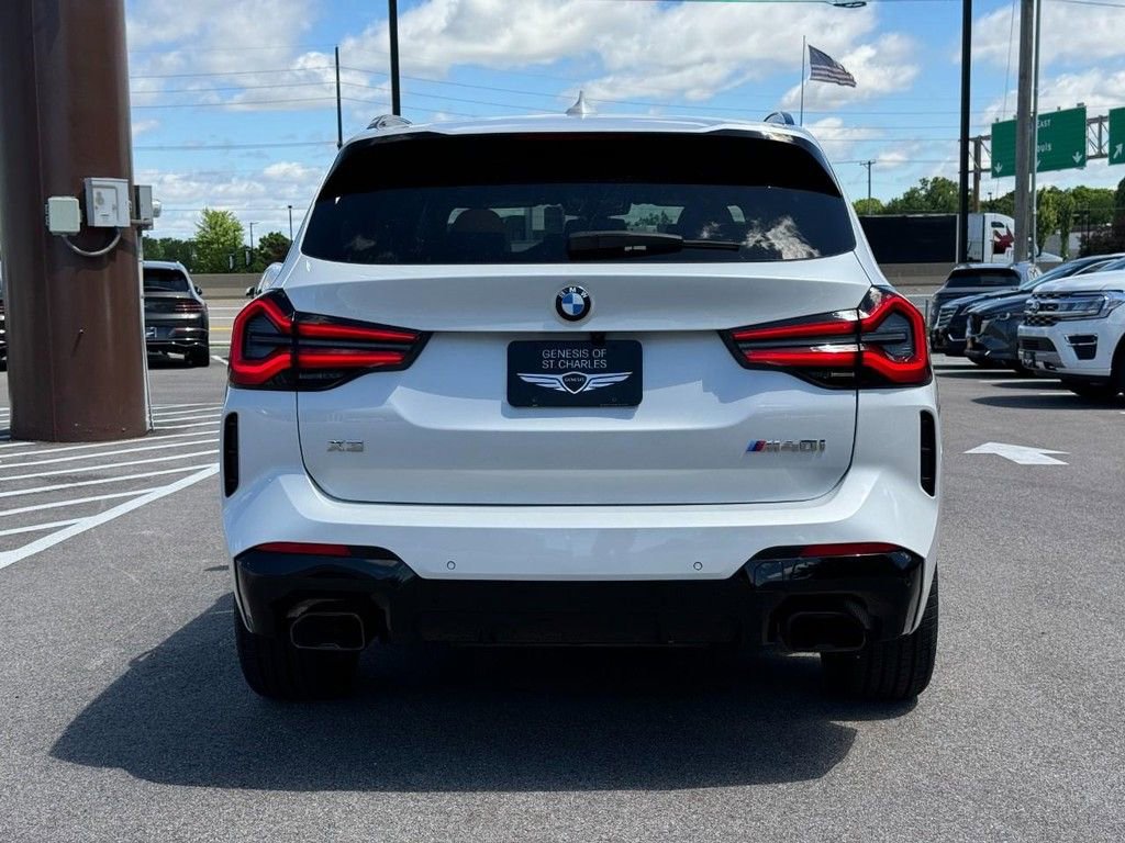 Used 2024 BMW X3 M40i w/ Premium Package image 4