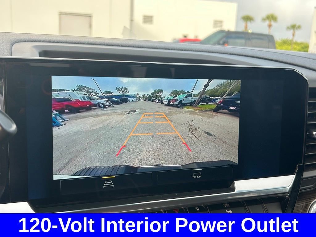 Used 2025 Chevrolet Silverado 2500 LT w/ Convenience Package image 12