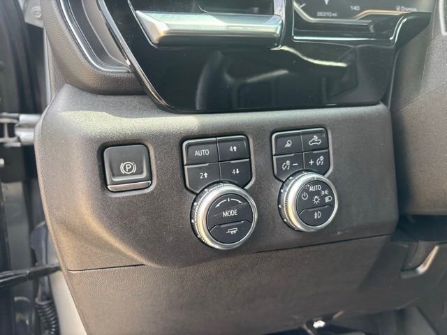 Used 2024 GMC Sierra 3500 SLT w/ SLT Premium Package image 23