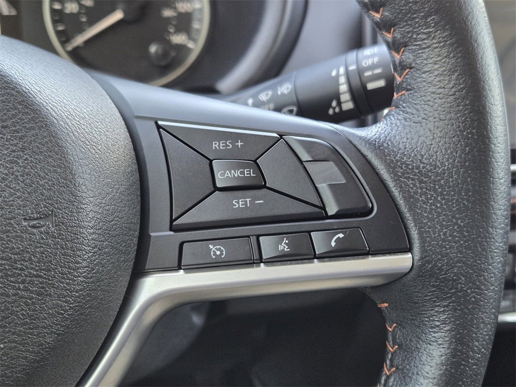 Used 2020 Nissan Kicks SR w/ SR Premium Package image 28