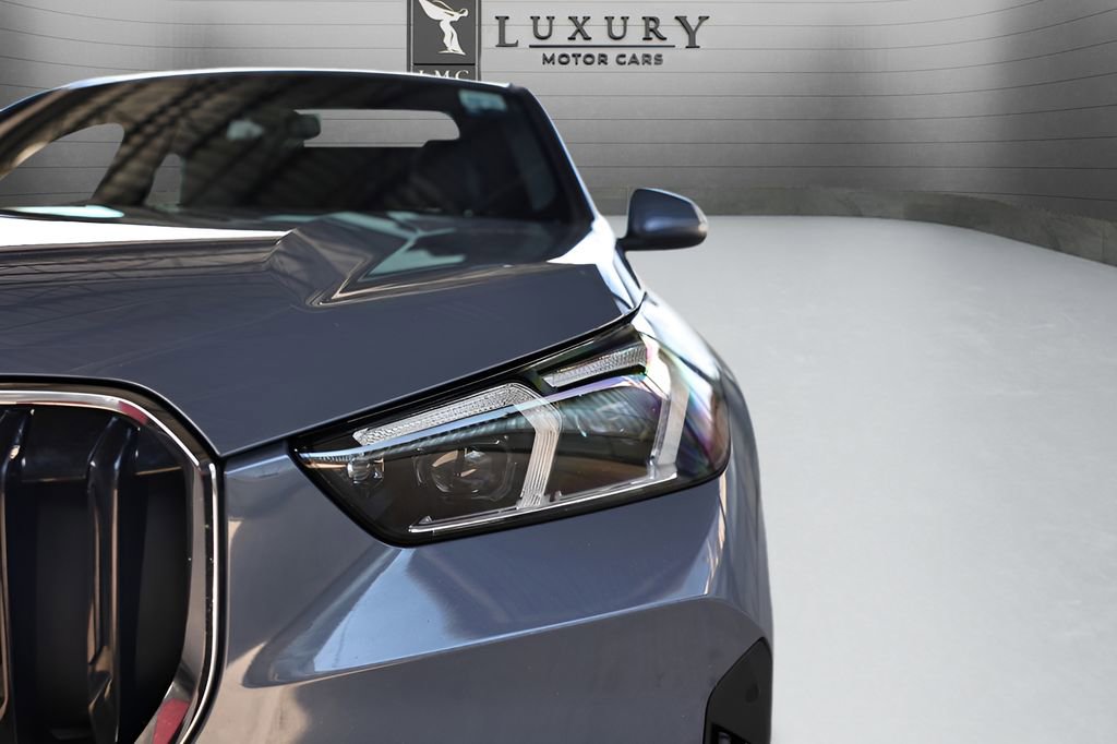 Used 2023 BMW X1 xDrive28i w/ Convenience Package image 16