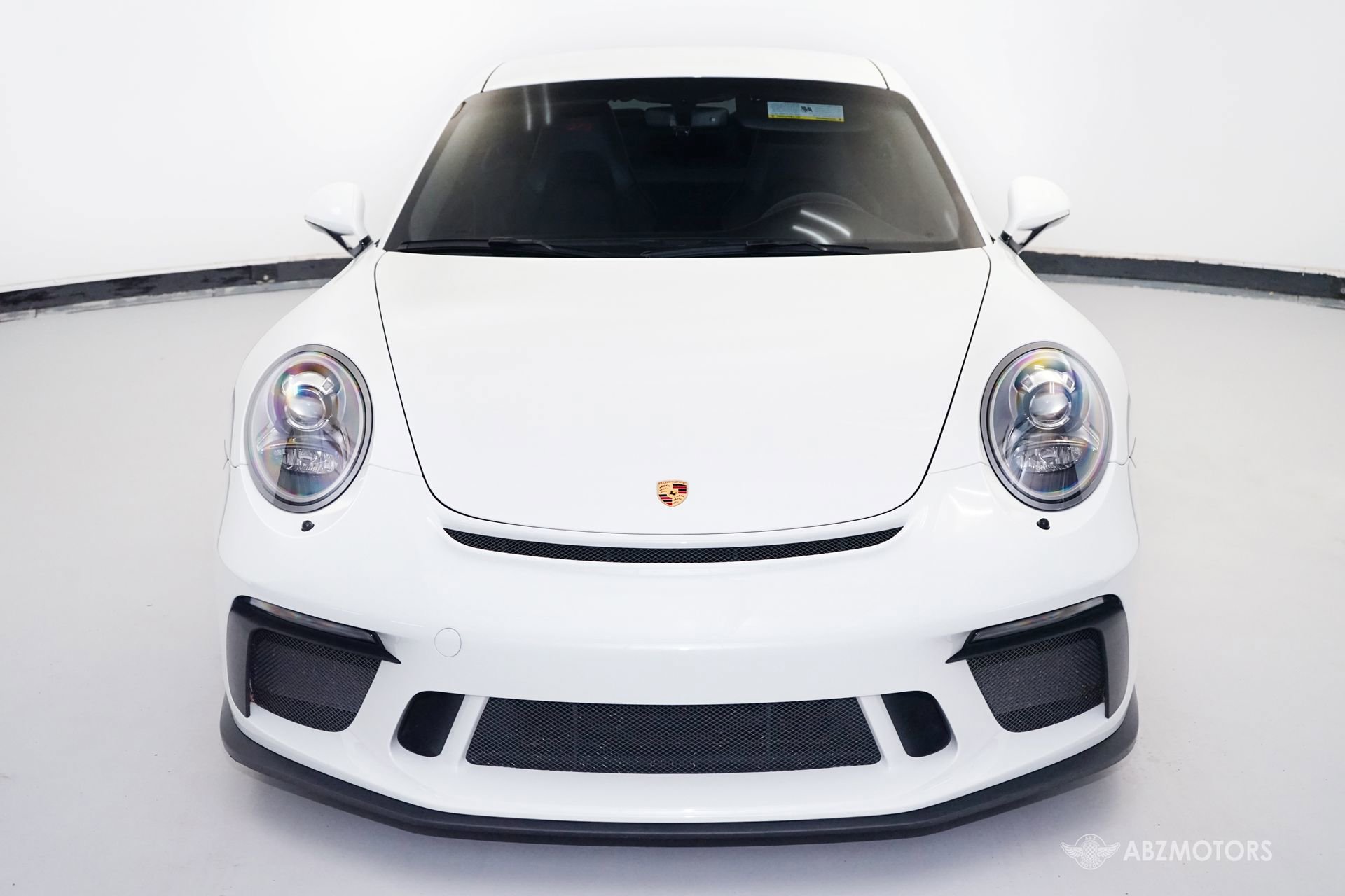 Used 2018 Porsche 911 GT3 RWD image 3