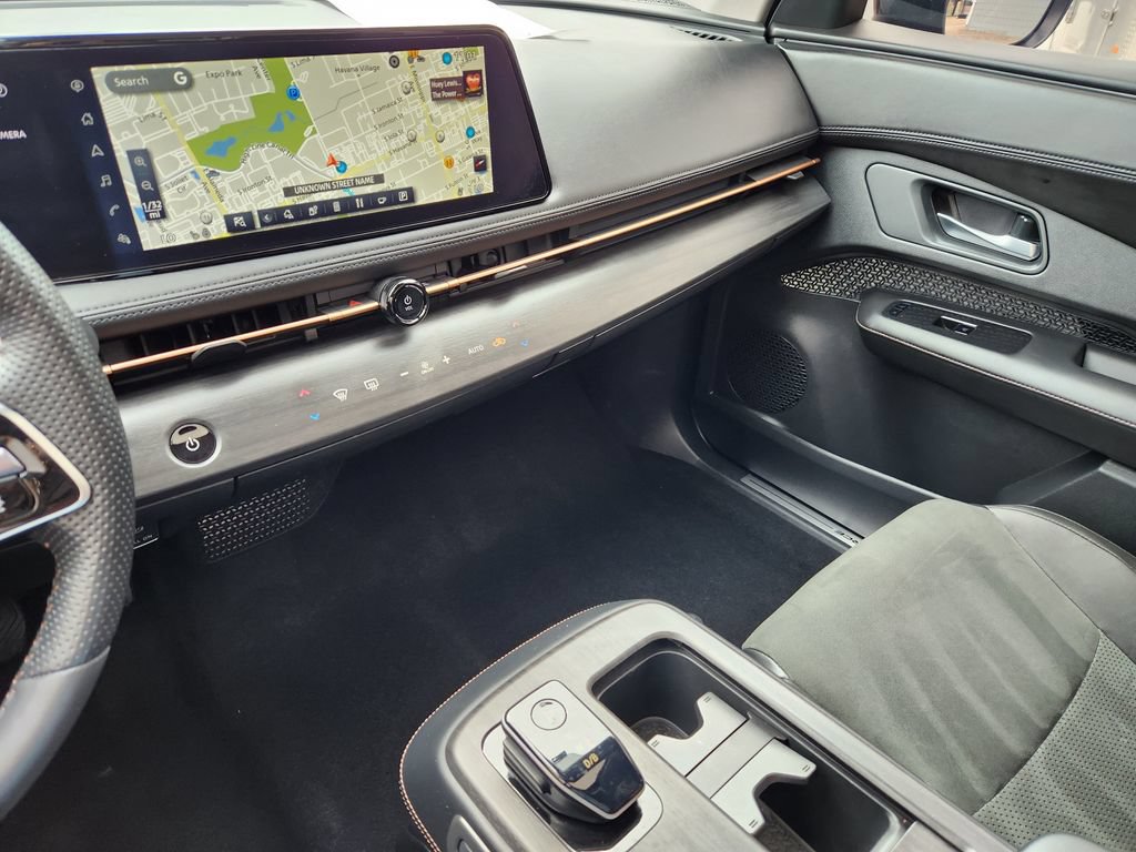 Certified 2024 Nissan Ariya AWD image 16