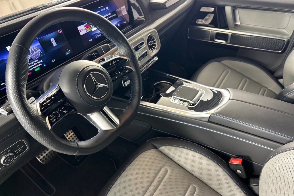 Used 2025 Mercedes-Benz G 580 w/ EQ Technology image 11