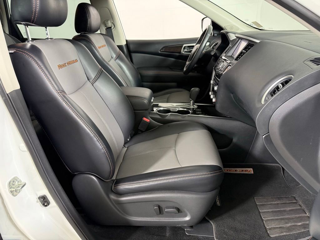 Used 2019 Nissan Pathfinder SL FWD image 20