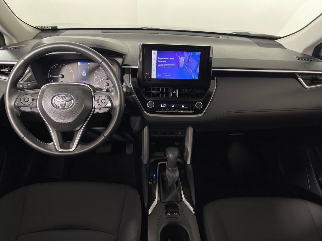 Certified 2025 Toyota Corolla Cross LE image 14