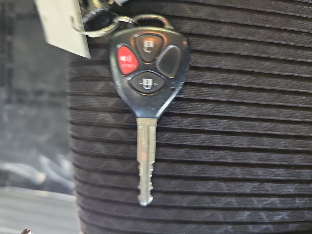 Used 2018 Toyota 4Runner TRD Off-Road image 36