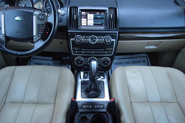Used 2013 Land Rover LR2 HSE AWD/4WD image 20