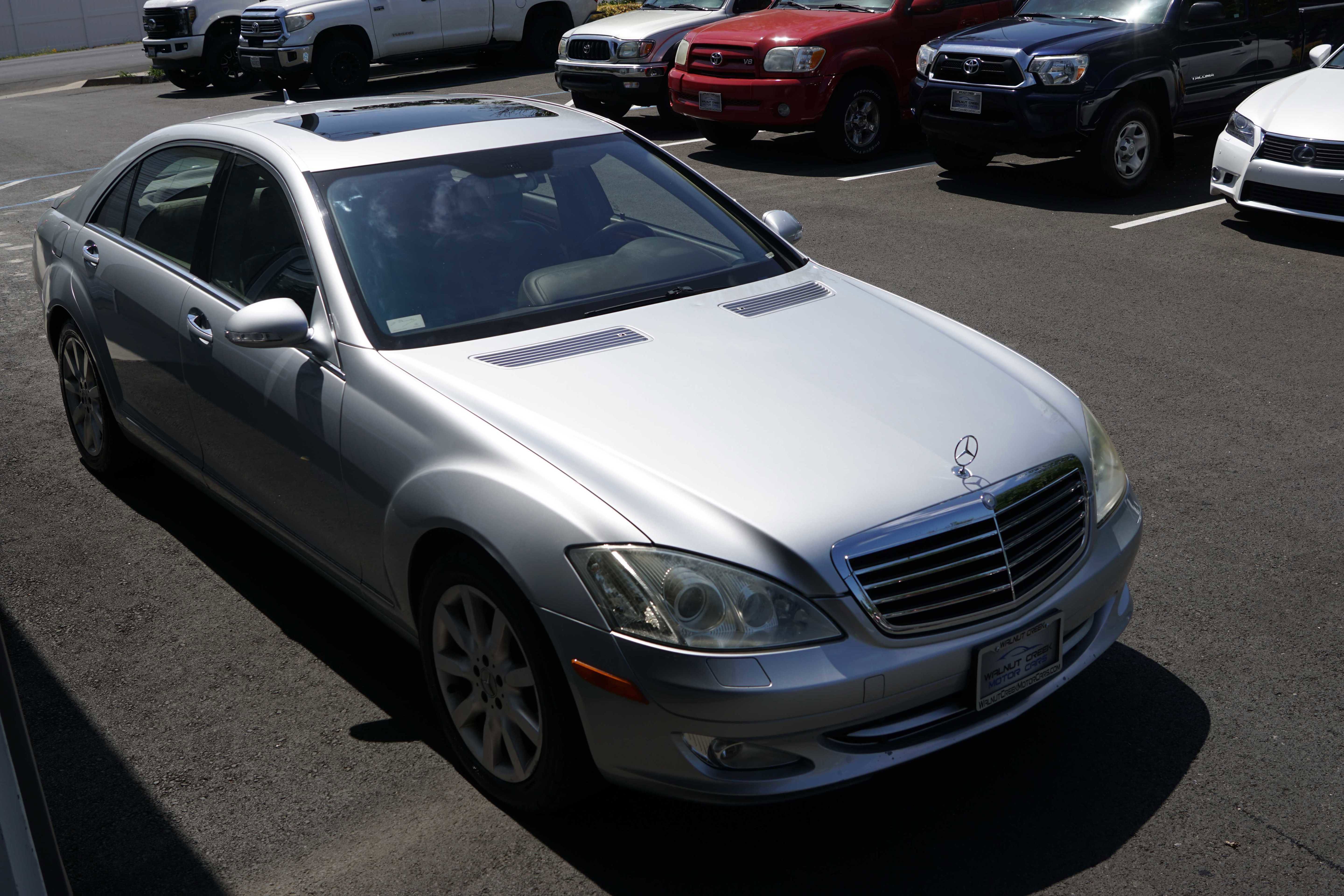 Used 2007 Mercedes-Benz S 550 image 8